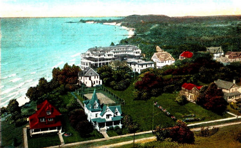 Beach Hotel - Vintage Postcard